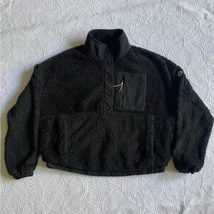 Vuori Black Teddy Jacket